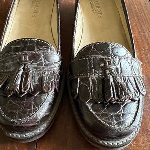 Talbots brown leather loafers size 6w